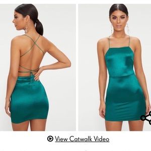 Emerald green backless body-con dress